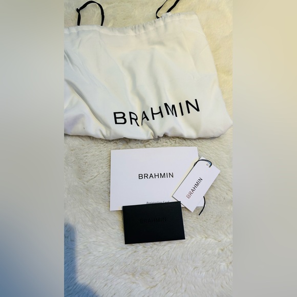 Carla Tote Melbourne hot pink magenta croc with gold plated accents. - Picture 2 of 7